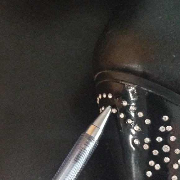 Dingo Rhinestone Low Rise Cowboy Boots - Picture 12 of 14